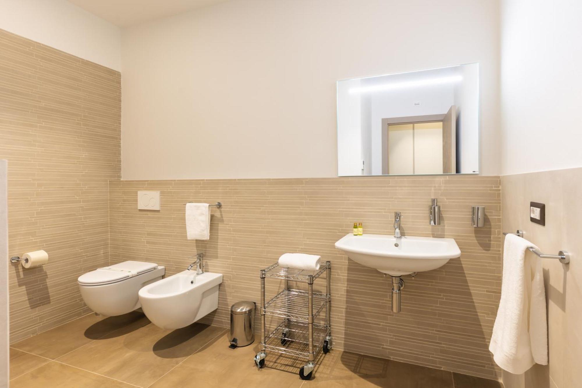 Exclusive Perugia Getaway - Apartments With Shared Pool & Parking Exterior foto